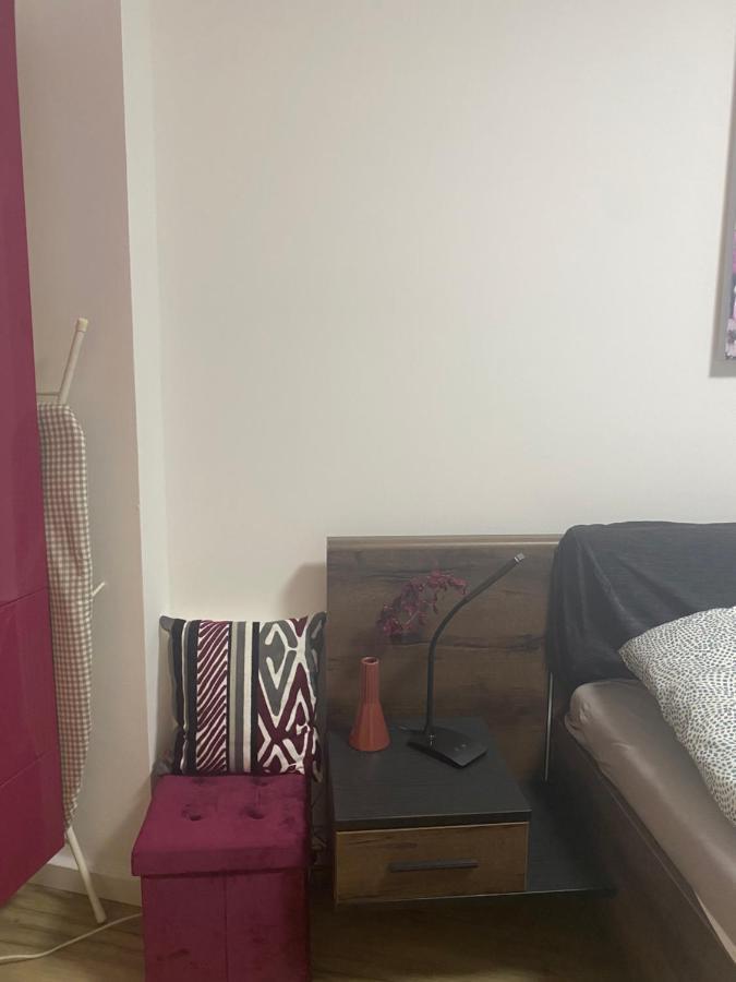 Tatra Apartment By The Danube Fully Accessible บูดาเปสต์ ภายนอก รูปภาพ